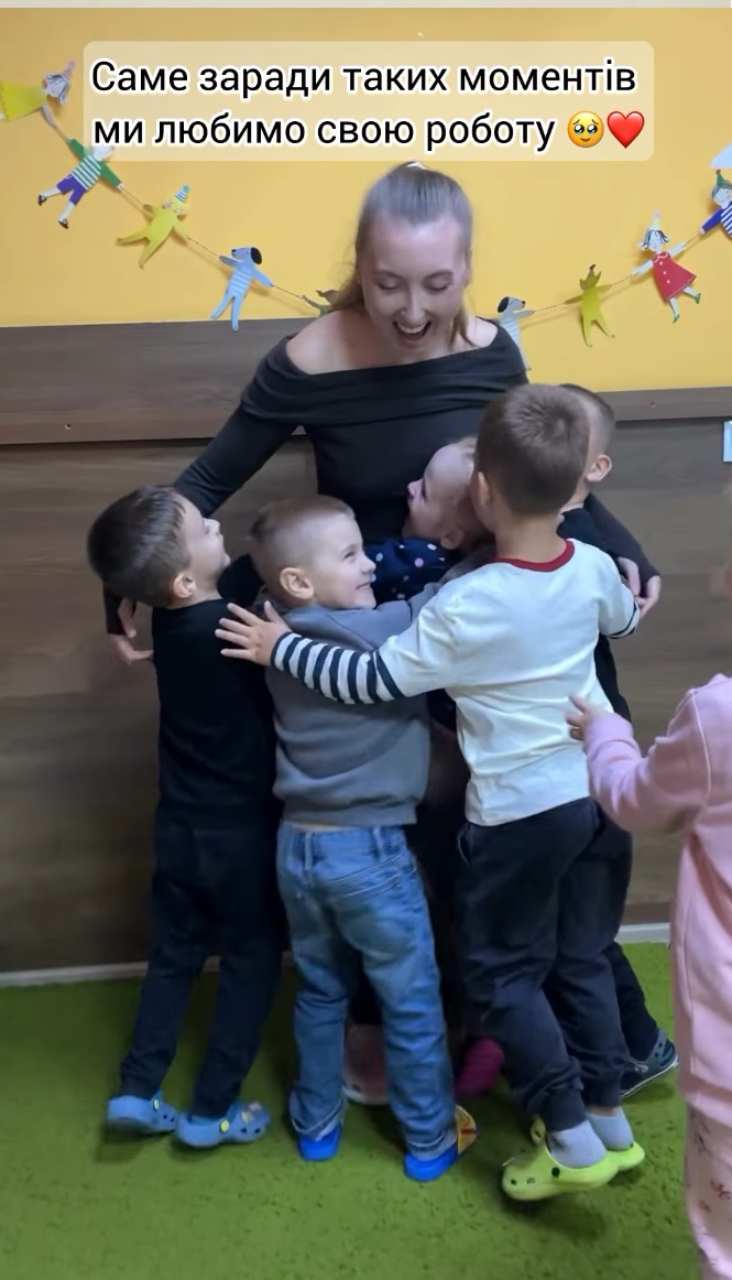 Мій малюк і я — розвивальні заняття для дітей 1–3 років